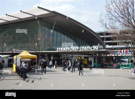 Stratford Station London England Stock Photo - Alamy