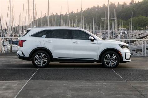 2022 Kia Sorento Plug In Hybrid Prices Reviews And Pictures Edmunds