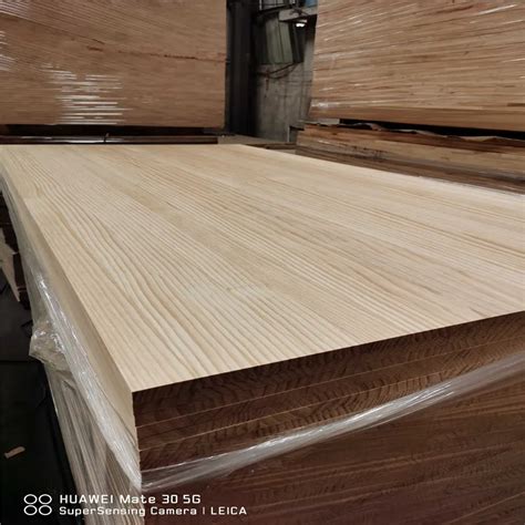 Eco Friendly Radiata Pine Bamboo Board Solid Wood Products Construction