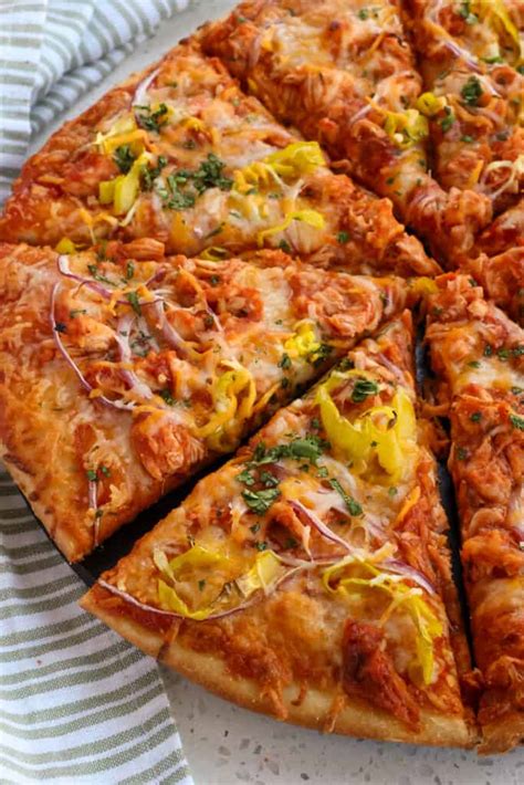 Easy Barbecue Chicken Pizza Small Town Woman