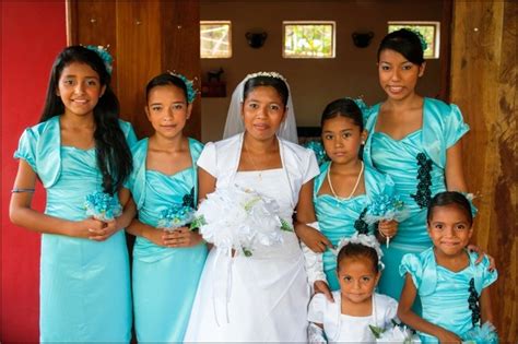 Salvadoran Weddings « Afflicted with Hope