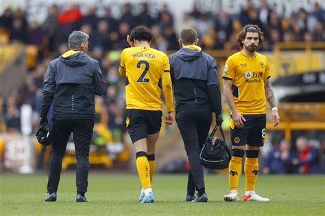 Ki Jana Hoever Pictured Back In Wolves Training