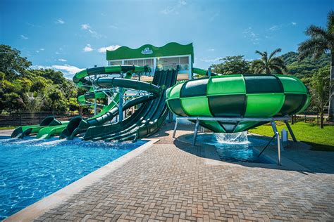 New Waterpark Team Building Activity at Two RIU Properties, Costa Rica - The Incentivist