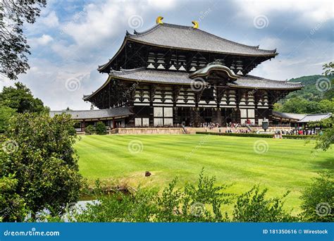 Gran Buddha Hall Del Templo De Todaiji Nara Japan Foto Editorial