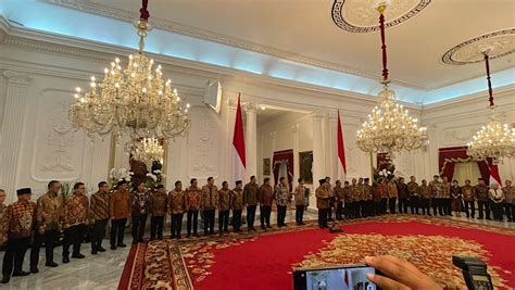 Prabowo Tunjuk 7 Menko Di Kabinet Merah Putih Ini Daftarnya Nasional