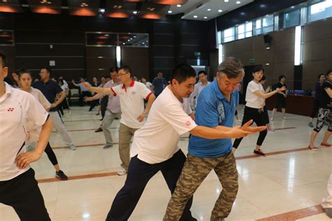 陈式太极拳：命门后撑的细致练法