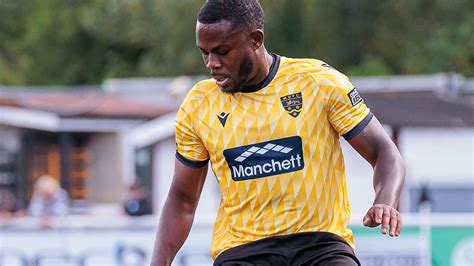 Ogo Obi Maidstone United Fc