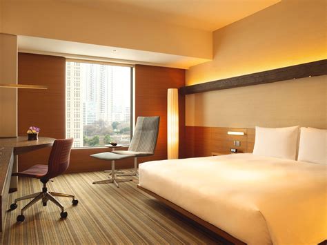 Luxury Hotel Rooms & Suites in Shinjuku | Hyatt Regency Tokyo