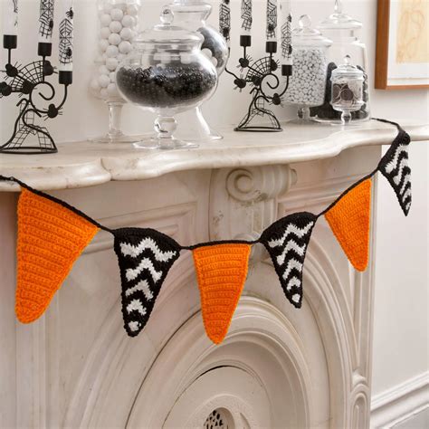 31 Spooky Free Halloween Crochet Projects - Sarah Maker