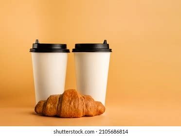 Paper Glass Drinks Three Levitating Croissants库存照片2150166575 Shutterstock