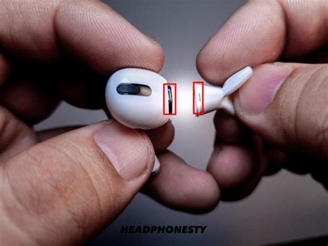 5 Simple Tips To Keep Airpods From Falling Out Headphonesty