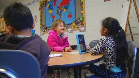 Averys Creek Kindergartners Learn How To Take The Perfect Photo Wlos