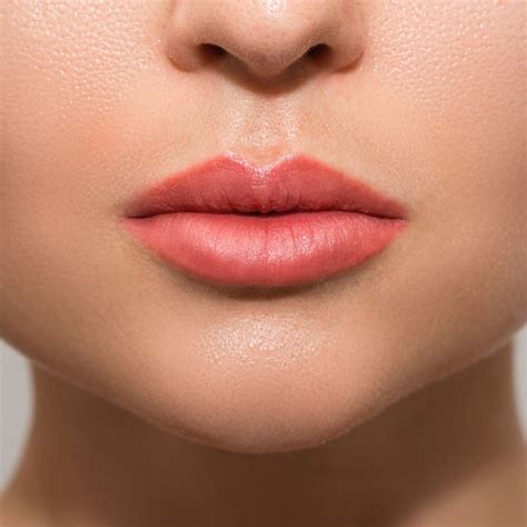 Powerful Ways To Make Lips Pink Naturally