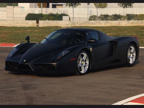 Questa è l unica Ferrari Enzo realizzata ufficialmente in Nero Opaco