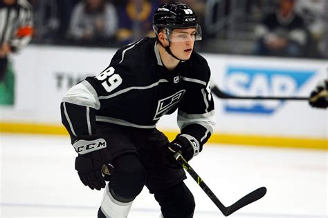 L A Kings Rasmus Kupari Stepping Up In Quinton Byfields Absence