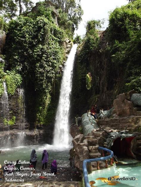 Curug Luhur Ciapus Kabupaten Bogor Jawa Barat Indonesia