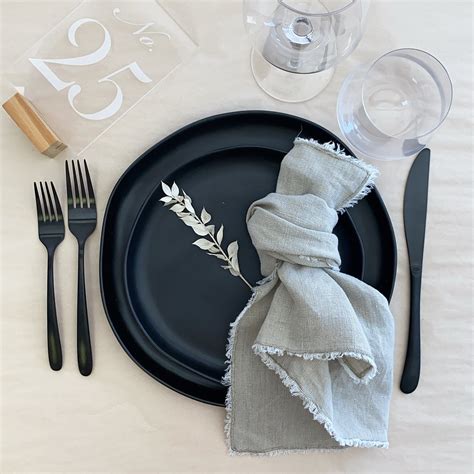 Matte Black Flatware – Soirée8