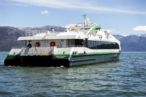 Le premier ferry rapide électrique au monde est arrivé Eurisles