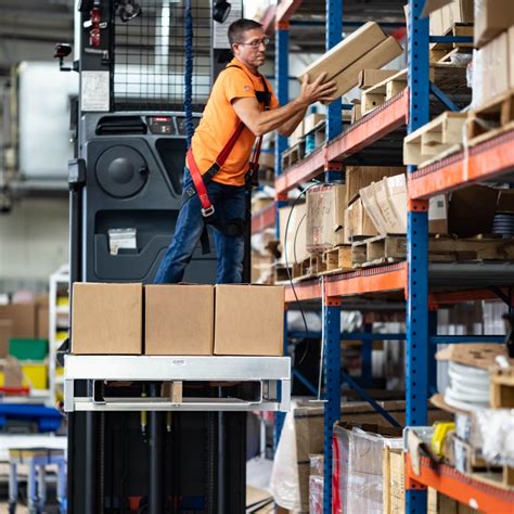 Efficient Forklift Order Picking Platforms Strong And Lightweight