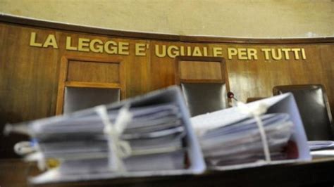 Giustizia Mila Sentenze Bloccate In Corte D Appello A Napoli La