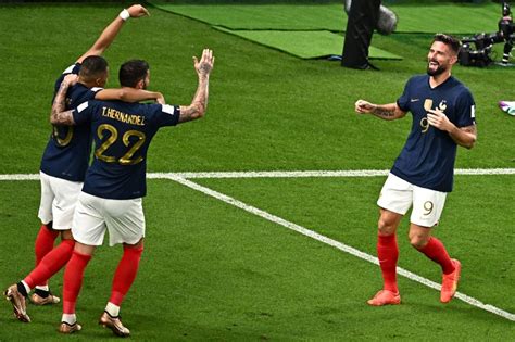 Giroud Equals Henry Record As France Sinks Australia