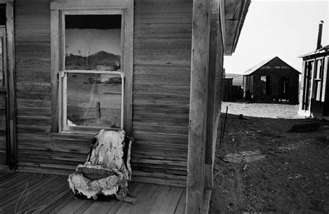 Candid Photos From The Set Of 1961 S The Misfits John Huston S Tragic Film Of Bleak Perfection