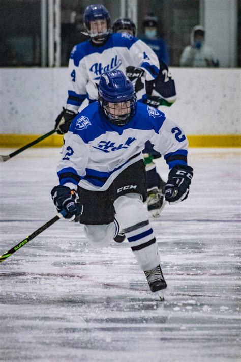 Harry Fingold High School Ice Hockey Stats Hall West Hartford Ct Maxpreps