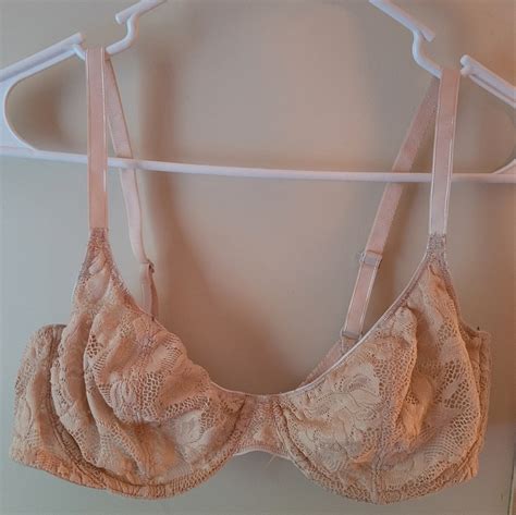 Vintage Victorias Secret Nude Lace Bralette Gem