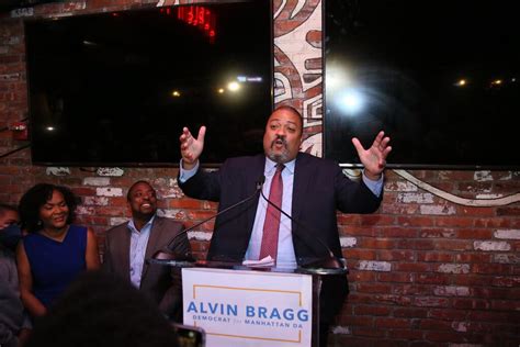 Alvin Bragg Wins Becoming First Black D A In Manhattan The New York