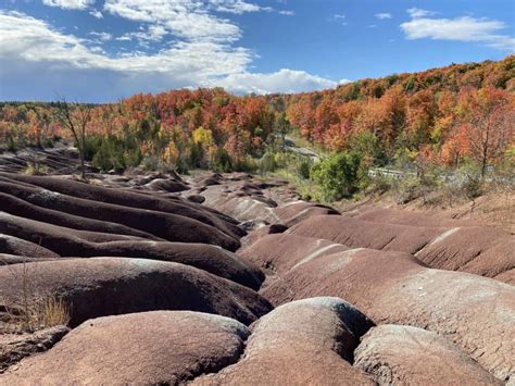 Visiting the Incredible Cheltenham Badlands in Caledon, Ontario - Gone With The Family