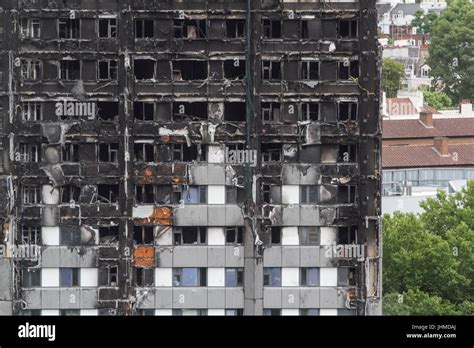 Flammable Cladding Hi Res Stock Photography And Images Alamy