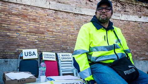 No Green Pass Da Trieste A Roma Nuova Protesta Solitaria Di Puzzer