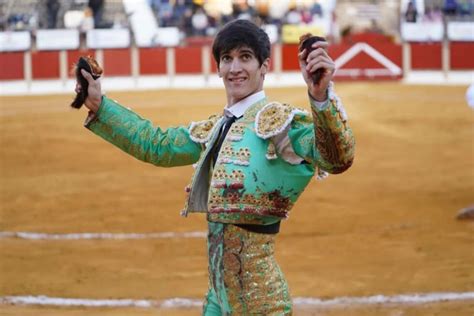 El Mella Zulueta Y Mariscal Ruiz Cartel Del De Mayo En Sevilla