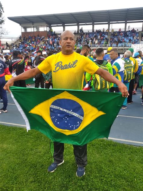 Na Colômbia Simõesfilhense Antônio Carlos Júnior Conquista O Ouro No Sul Americano De Atletismo