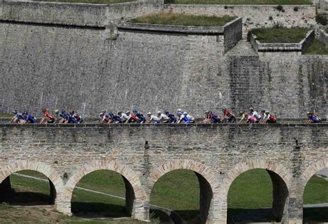 Tour De France Etape Km Saint Jean De Maurienne Saint