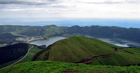 Sete Cidades - Azores | Portugal Travel Guide Photos