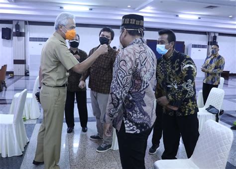 Ganjar Dan Irjen Kemenkeu Sharing Pengelolaan Apbn Dan Apbd Melihat