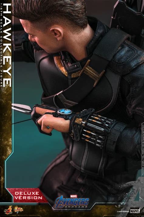 Hot Toys《復仇者聯盟4：終局之戰》hawkeye「鷹眼」．「浪人」ronin 1 6 比例珍藏人偶 Toys Zone D 玩具