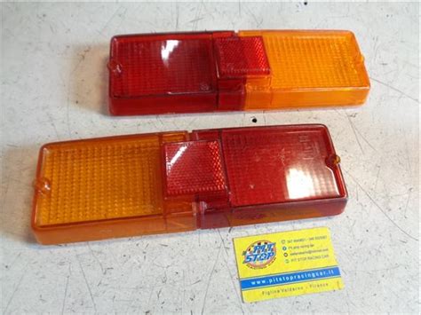 COPPIA PLASTICHE FANALI POSTERIORI FIAT 128 2SERIE NUOVA BELLU