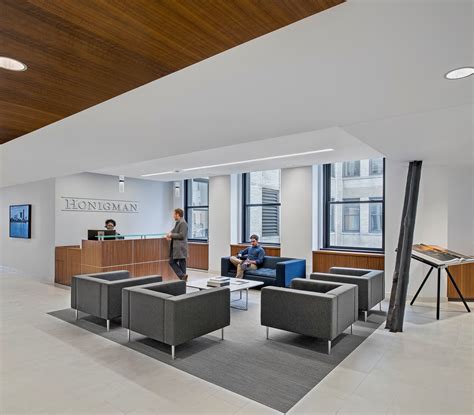 Honigman LLP - Sachse Construction - Historic Office Renovation - Detroit