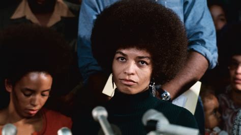 8m Angela Davis La Activista Que Se Convirtió En Una Voz De La