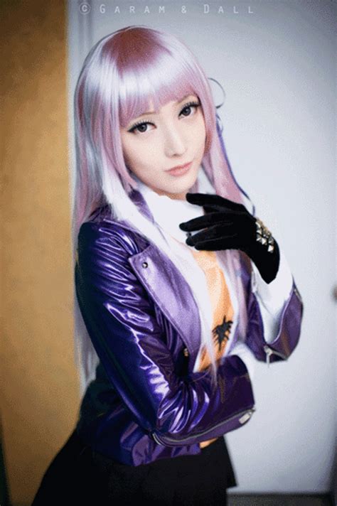 Kyoko Kirigiri Costume