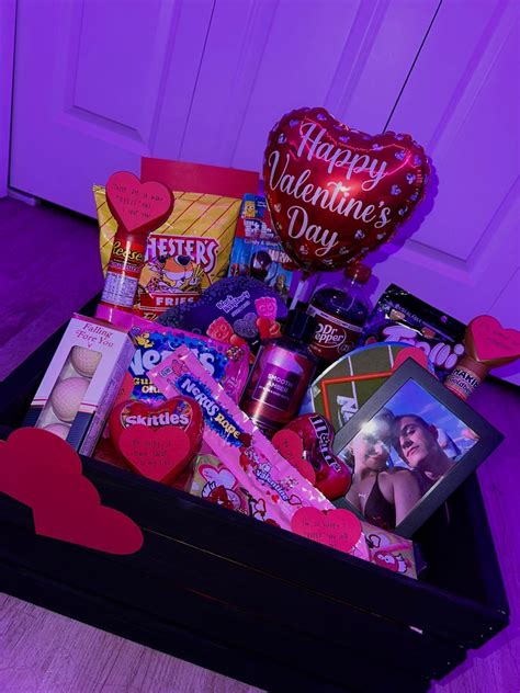 Valentine S Day Gift Basket For Boyfriend