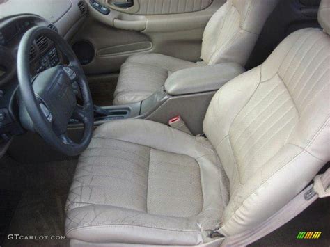 1999 Pontiac Grand Prix GTP Coupe Interior Color Photos | GTCarLot.com