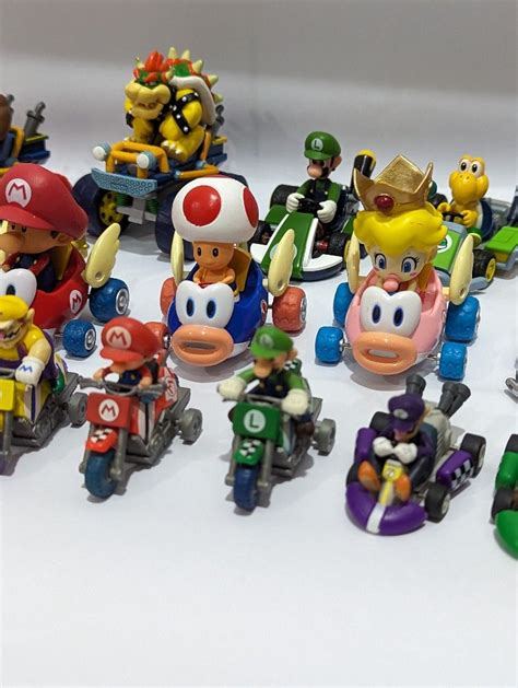 NINTENDO SUPER MARIO KART FIGURE, Hobbies & Toys, Toys & Games on Carousell