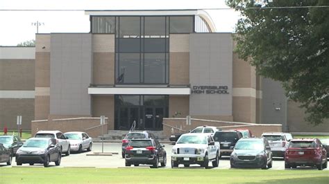 Parents concerned after woman says son was tased at Dyersburg High School