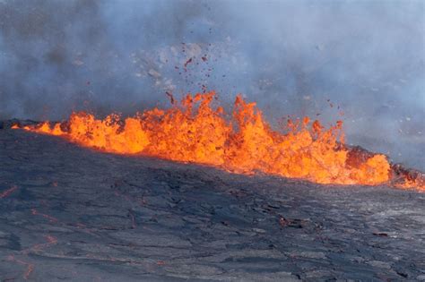 Islande éruption Dans Une Fissure Volcanique Près De Reykjavik