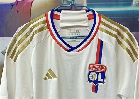 Lyon Les Nouveaux Maillots De L Ol Avec Adidas Maillots