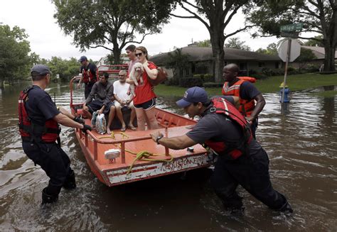 Heavy Texas rains bring flooding