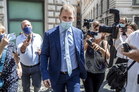 Conte Alla Guida Del Nuovo M5s Casaleggio Gli Ricorda Che è Diventato